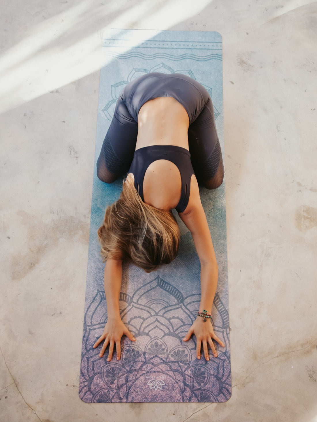 Professional and beginner yoga mats, accessories - shop